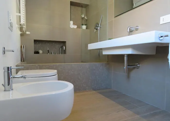 Santa Croce * Bologna