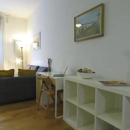 Santa Croce Apartment